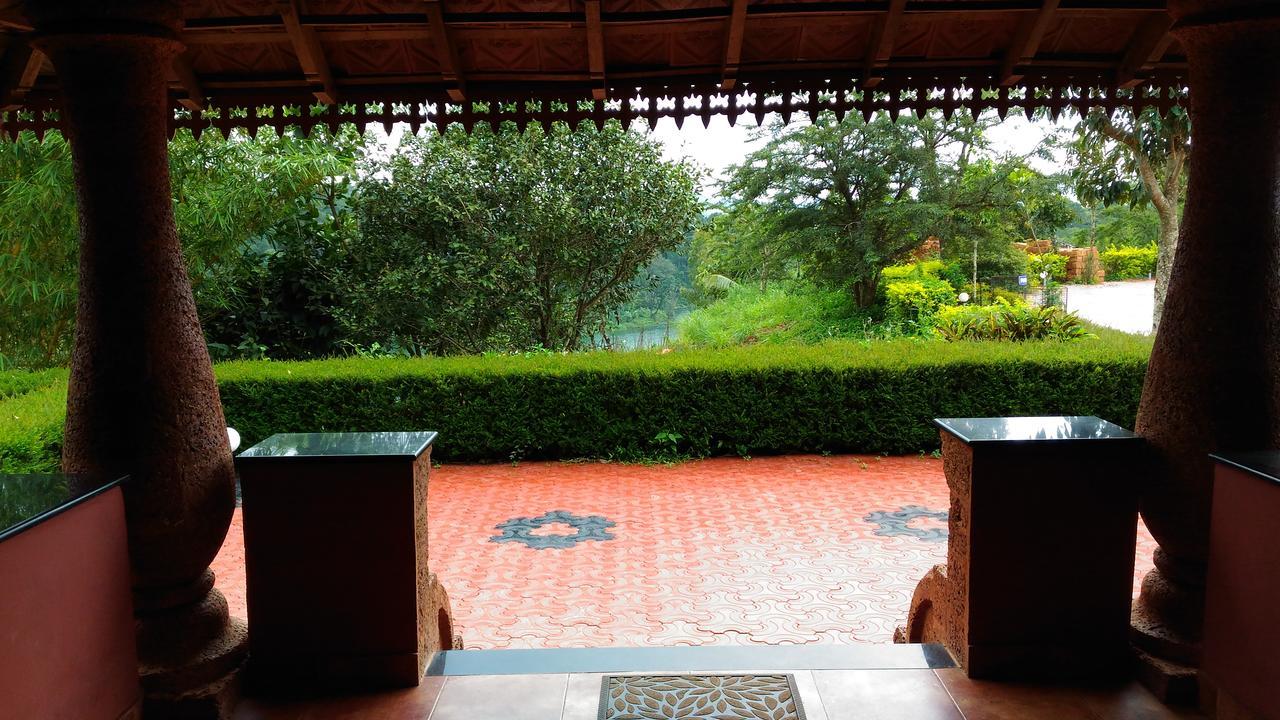 Banasura Island Resort Tariyod Buitenkant foto
